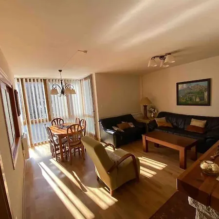 Apartamento Coqueto Y Centrico En *